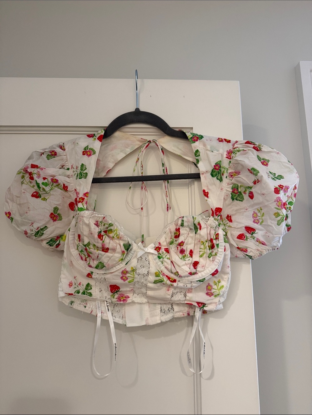 For Love And Lemons White Floral Puff-Sleeve Crop Top worn once